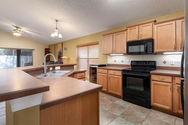 1457 WAUKON CIRCLE, Casselberry, FL 32707
