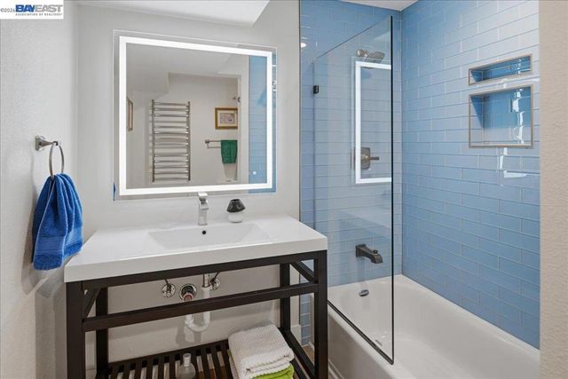 22111 Prospect St, Hayward, CA 94541