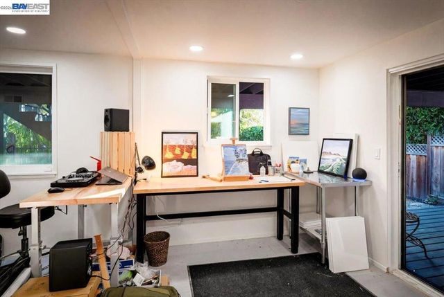 22111 Prospect St, Hayward, CA 94541