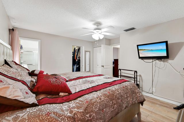 1551 SW 22nd Terrace, Deerfield Beach, FL 33442