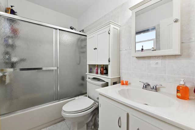 1551 SW 22nd Terrace, Deerfield Beach, FL 33442