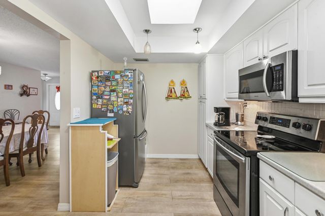 1551 SW 22nd Terrace, Deerfield Beach, FL 33442