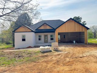 17 Mountain Grove, Greenbrier, AR 72058