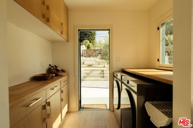 4197 York Boulevard, Los Angeles, CA 90065