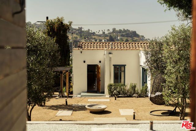 4197 York Boulevard, Los Angeles, CA 90065