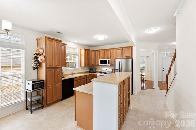 8122 Bridgegate Drive, Huntersville, NC 28078