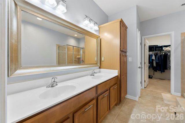 8122 Bridgegate Drive, Huntersville, NC 28078