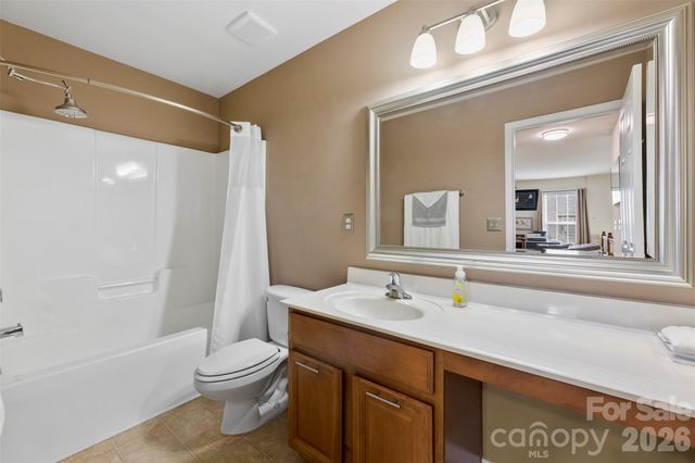 8122 Bridgegate Drive, Huntersville, NC 28078