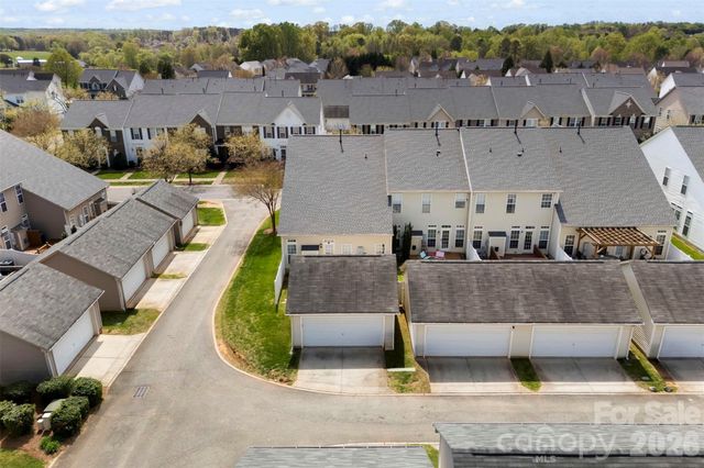 8122 Bridgegate Drive, Huntersville, NC 28078