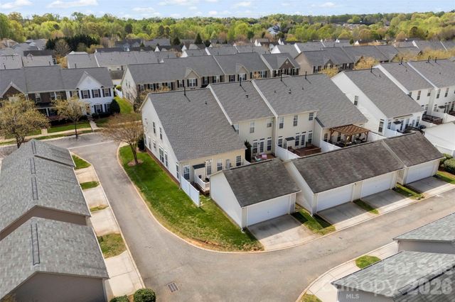 8122 Bridgegate Drive, Huntersville, NC 28078