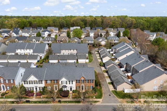 8122 Bridgegate Drive, Huntersville, NC 28078