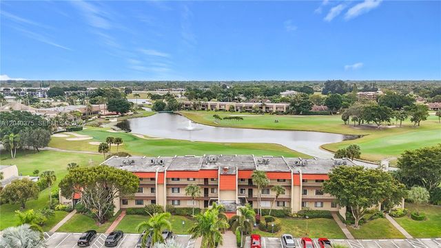 4545 Luxemburg Ct 103, Lake Worth, FL 33467