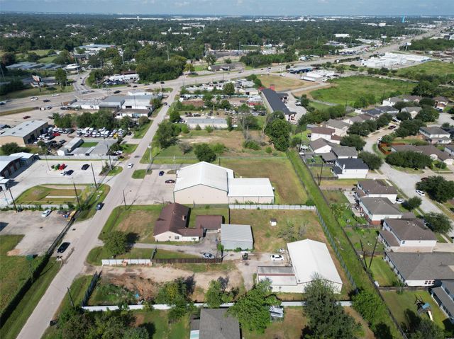 2934 Washington Drive, Houston, TX 77038