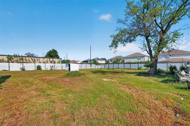 2934 Washington Drive, Houston, TX 77038