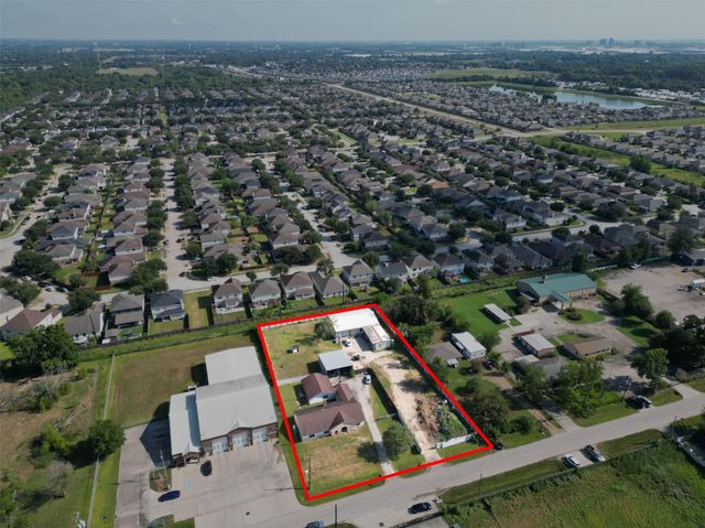 2934 Washington Drive, Houston, TX 77038