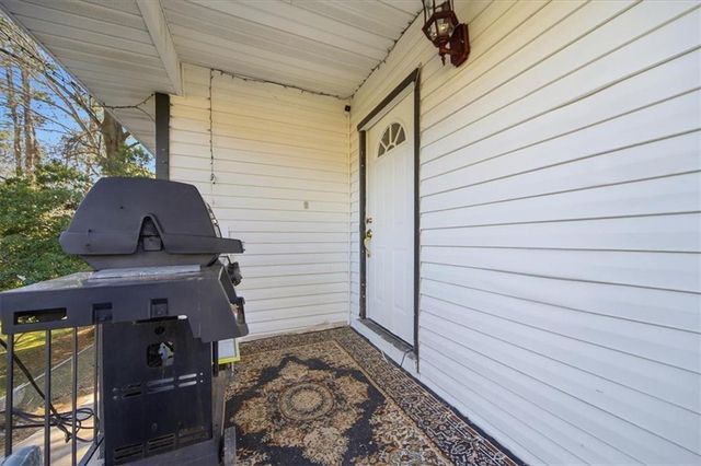 2363 Woodside Way, Atlanta, GA 30341