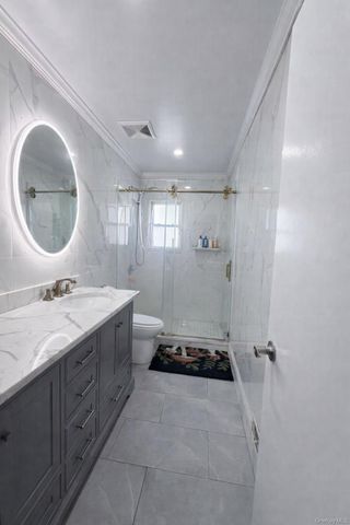 126 Radcliffe Road, Plainview, NY 11803