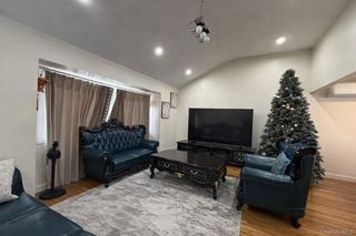 126 Radcliffe Road, Plainview, NY 11803