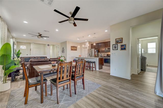 978 Spiracle Avenue, Henderson, NV 89002