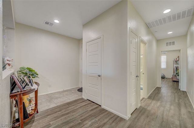 978 Spiracle Avenue, Henderson, NV 89002