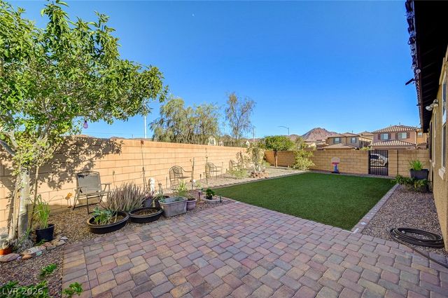 978 Spiracle Avenue, Henderson, NV 89002