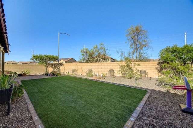 978 Spiracle Avenue, Henderson, NV 89002