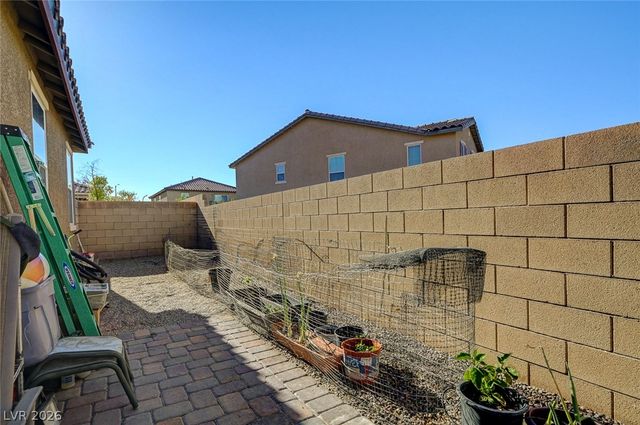 978 Spiracle Avenue, Henderson, NV 89002