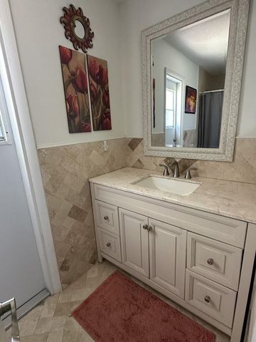268 NW 12th St, Boca Raton, FL 33432