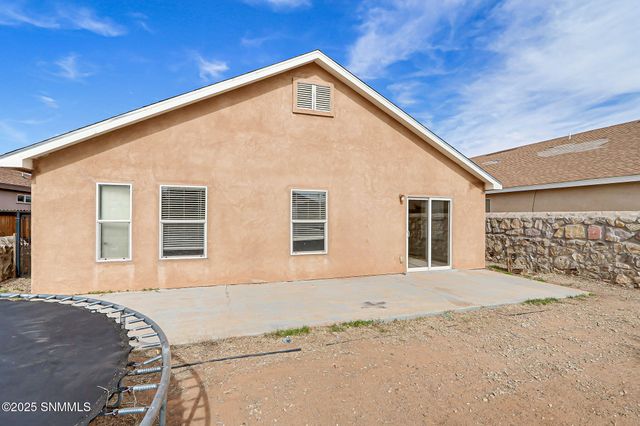 4976 Bosworth Road, Las Cruces, NM 88012