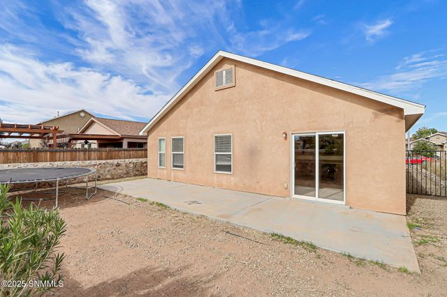 4976 Bosworth Road, Las Cruces, NM 88012