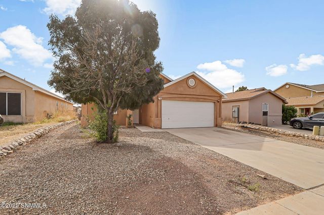 4976 Bosworth Road, Las Cruces, NM 88012