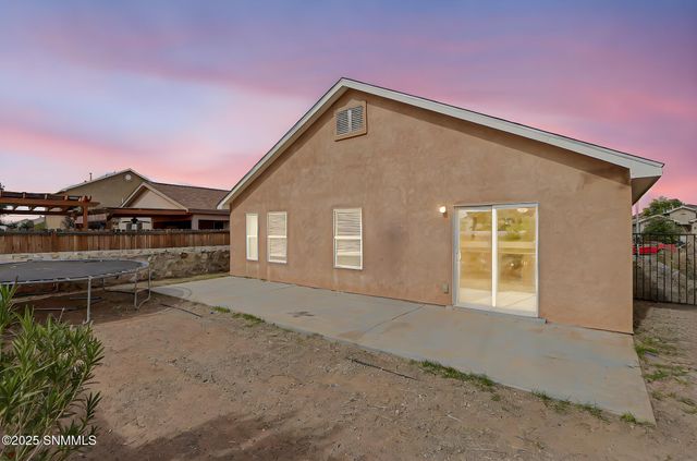4976 Bosworth Road, Las Cruces, NM 88012