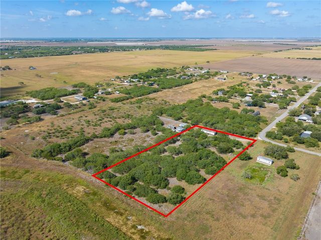 14471 County Road 1392, Sinton, TX 78387