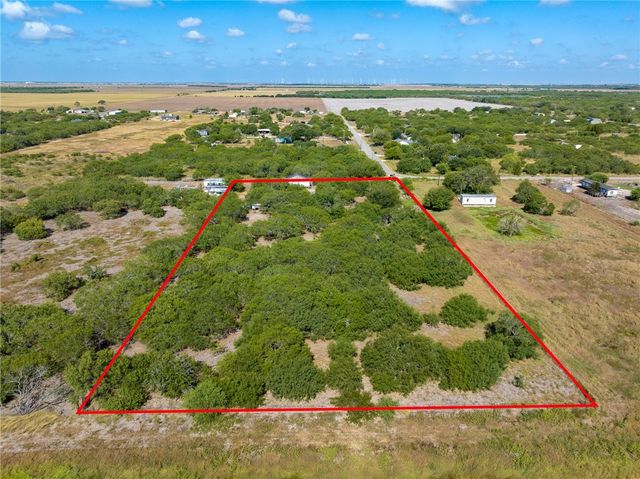 14471 County Road 1392, Sinton, TX 78387