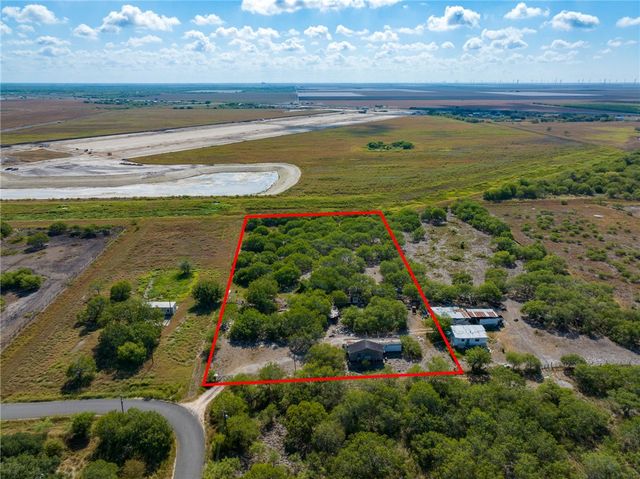 14471 County Road 1392, Sinton, TX 78387