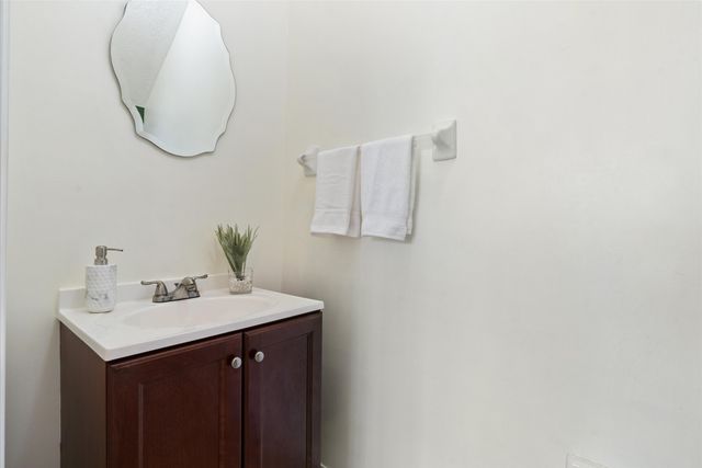 3505 Lakeside Drive, Davie, FL 33328