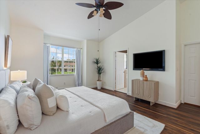 3505 Lakeside Drive, Davie, FL 33328