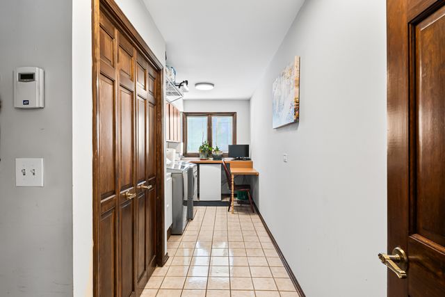 1130 N Thatcher Lane, Addison, IL 60101