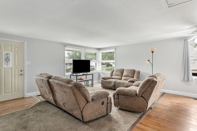 3414 Brookhurst Place, South Bend, IN 46615