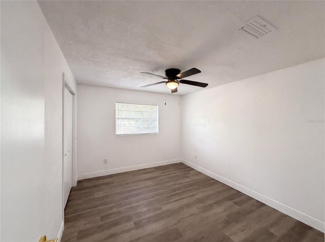 3725 NW 8TH AVENUE, Gainesville, FL 32605
