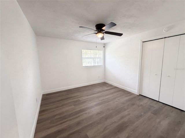 3725 NW 8TH AVENUE, Gainesville, FL 32605