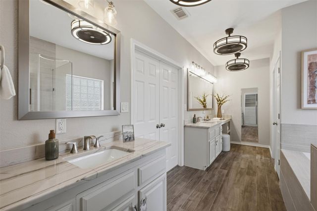 12714 EAGLE NEST DR, Buda, TX 78610