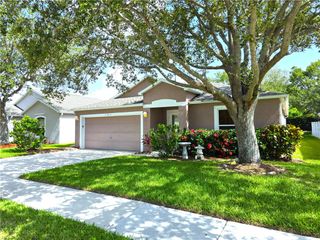 1165 N 13th Square, Vero Beach, FL 32960