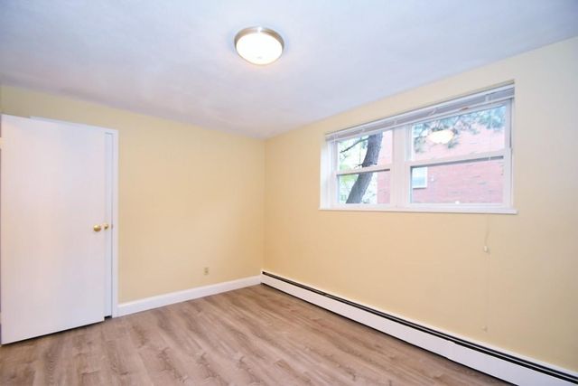1105 Lexington St. 7-3, Waltham, MA 02452