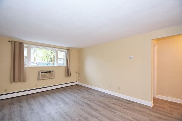 1105 Lexington St. 7-3, Waltham, MA 02452