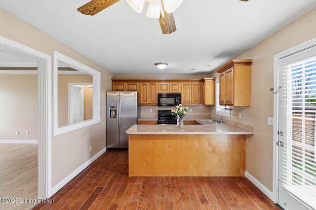 125 Eagle Feather St, Mt Washington, KY 40047