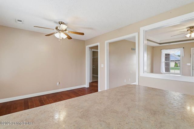 125 Eagle Feather St, Mt Washington, KY 40047