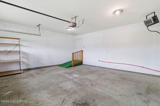 125 Eagle Feather St, Mt Washington, KY 40047