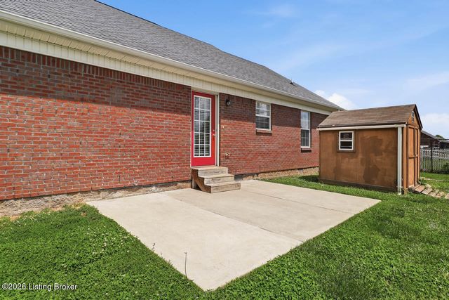 125 Eagle Feather St, Mt Washington, KY 40047