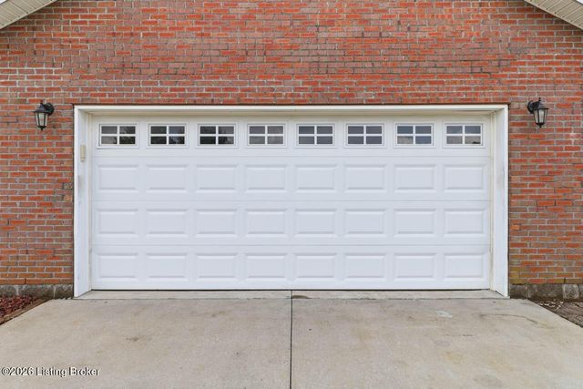 125 Eagle Feather St, Mt Washington, KY 40047